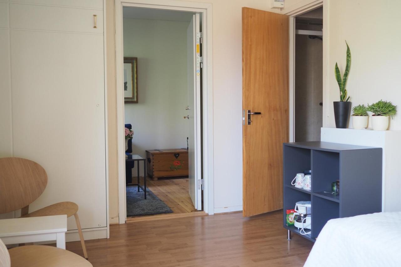 Brukshotellet Oeland - Vandrarhem Degerhamn Екстериор снимка