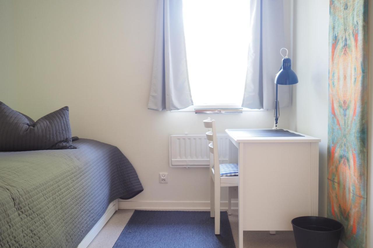 Brukshotellet Oeland - Vandrarhem Degerhamn Екстериор снимка