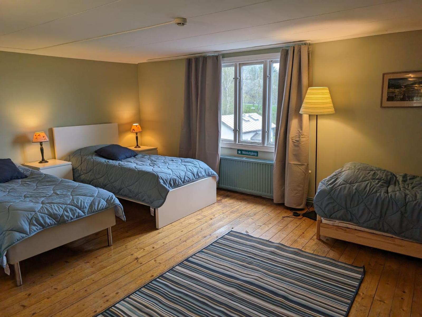 Brukshotellet Oeland - Vandrarhem Degerhamn Екстериор снимка